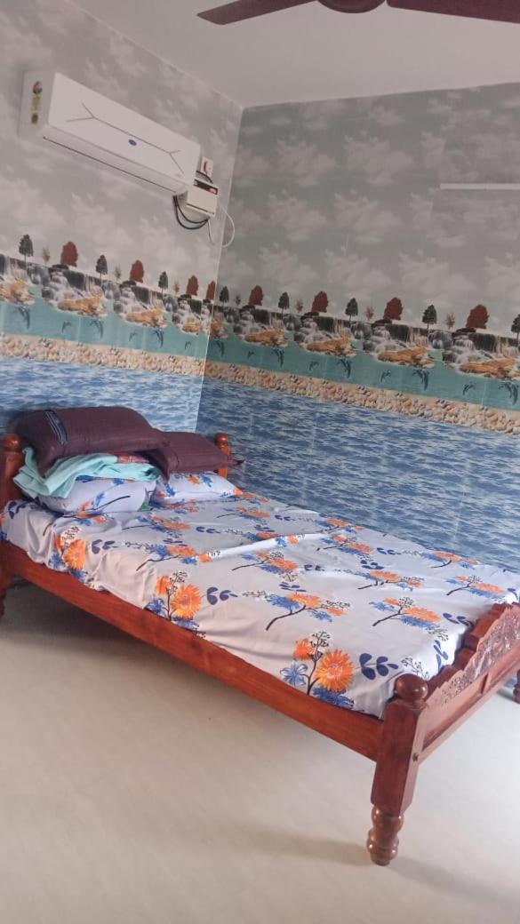 Sri Vasavi Home Stay Tiruvannāmalai Extérieur photo